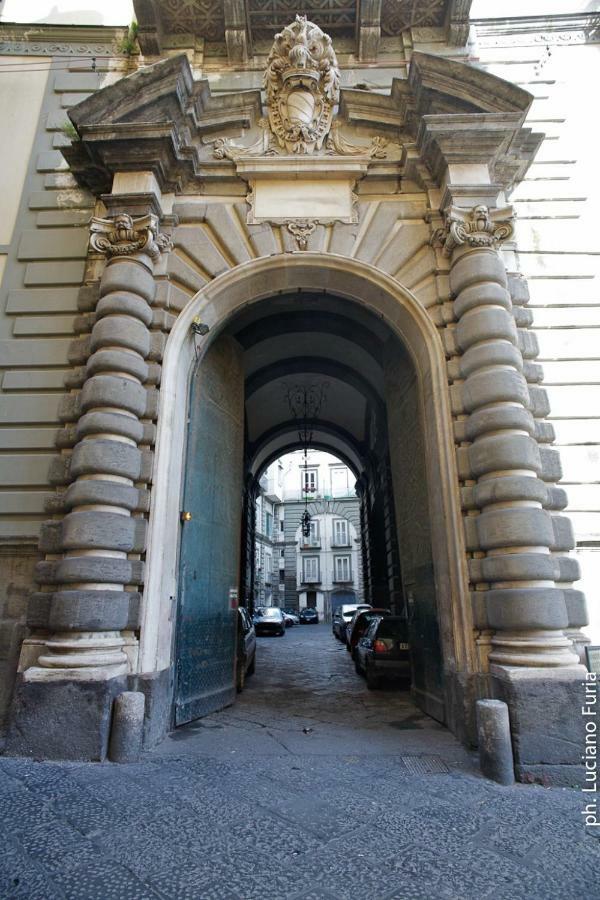 A Casa Del Principe Lt Bed & Breakfast Napoli Eksteriør bilde