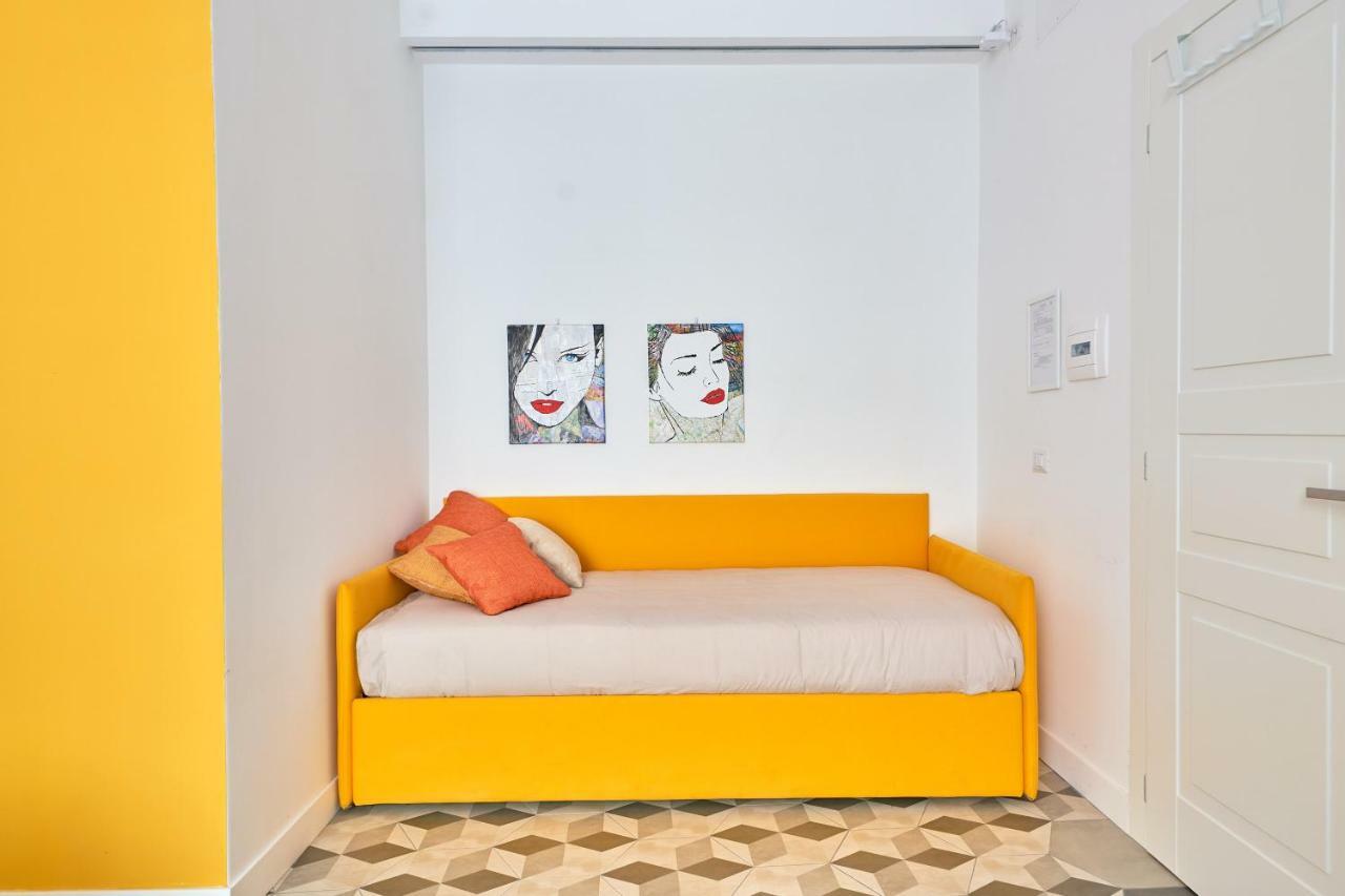 A Casa Del Principe Lt Bed & Breakfast Napoli Eksteriør bilde