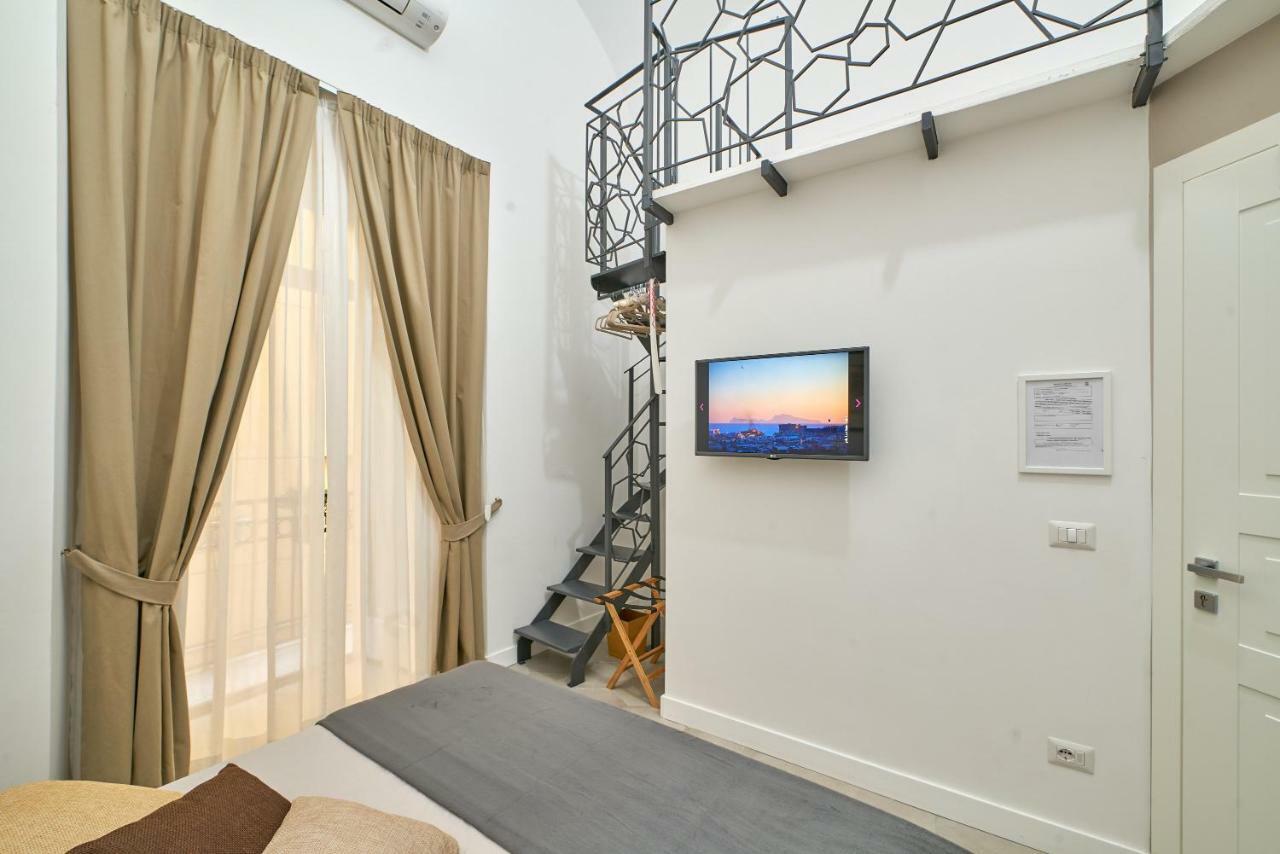 A Casa Del Principe Lt Bed & Breakfast Napoli Eksteriør bilde