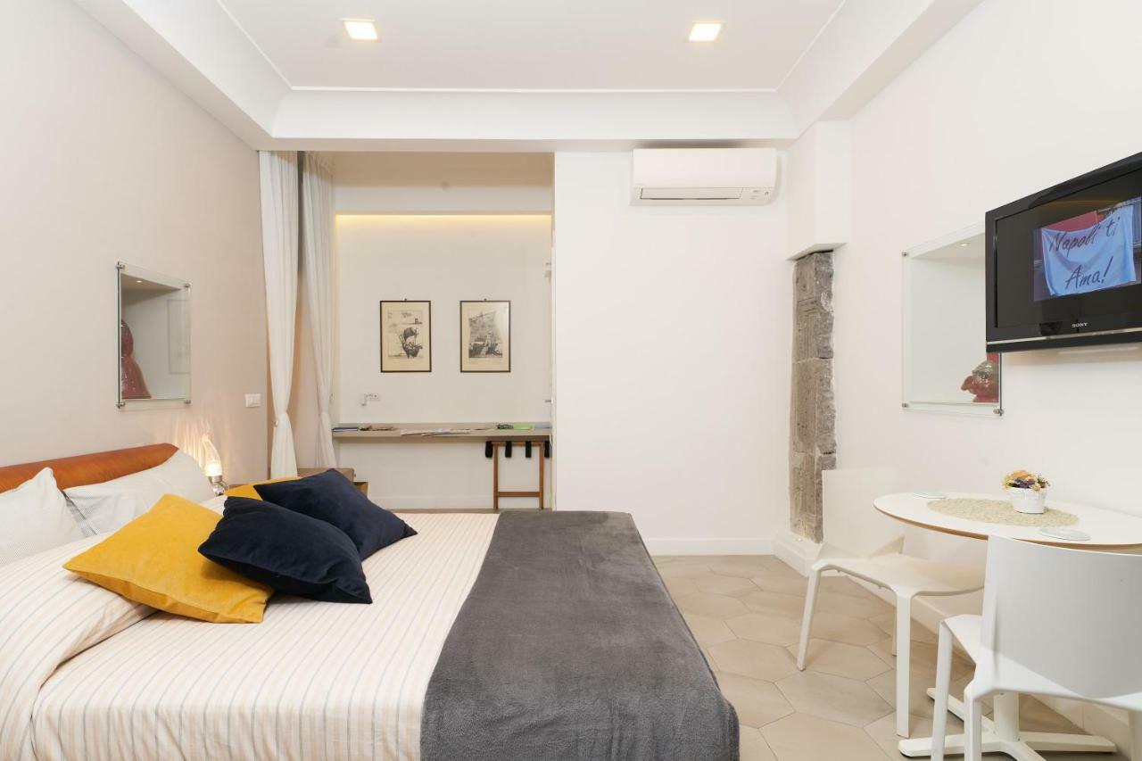 A Casa Del Principe Lt Bed & Breakfast Napoli Eksteriør bilde